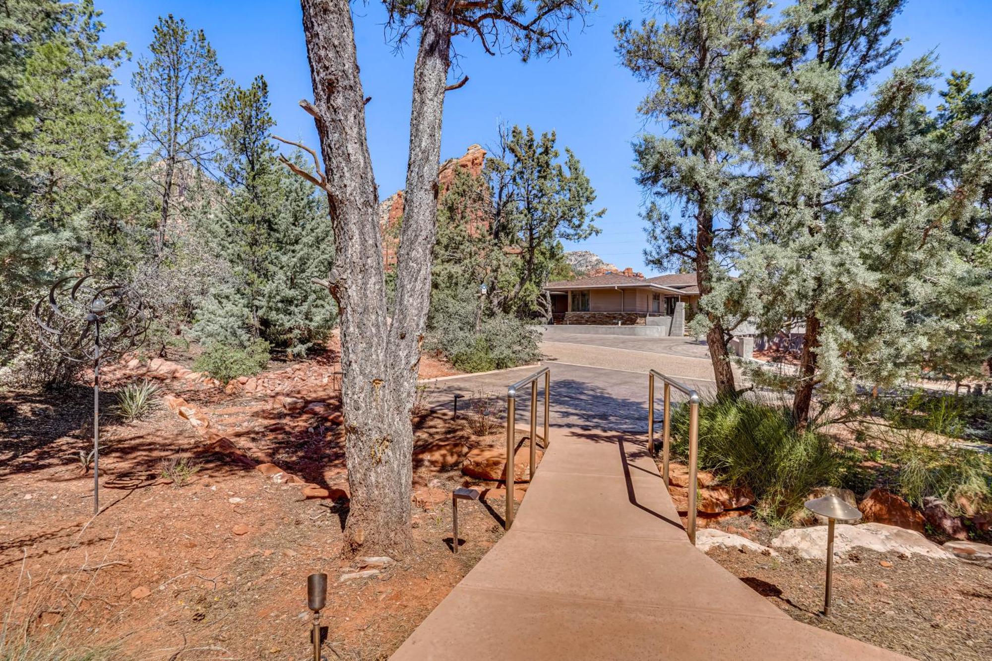 Sedona Couples Retreat With Patio Walk To Trails! Διαμέρισμα Εξωτερικό φωτογραφία